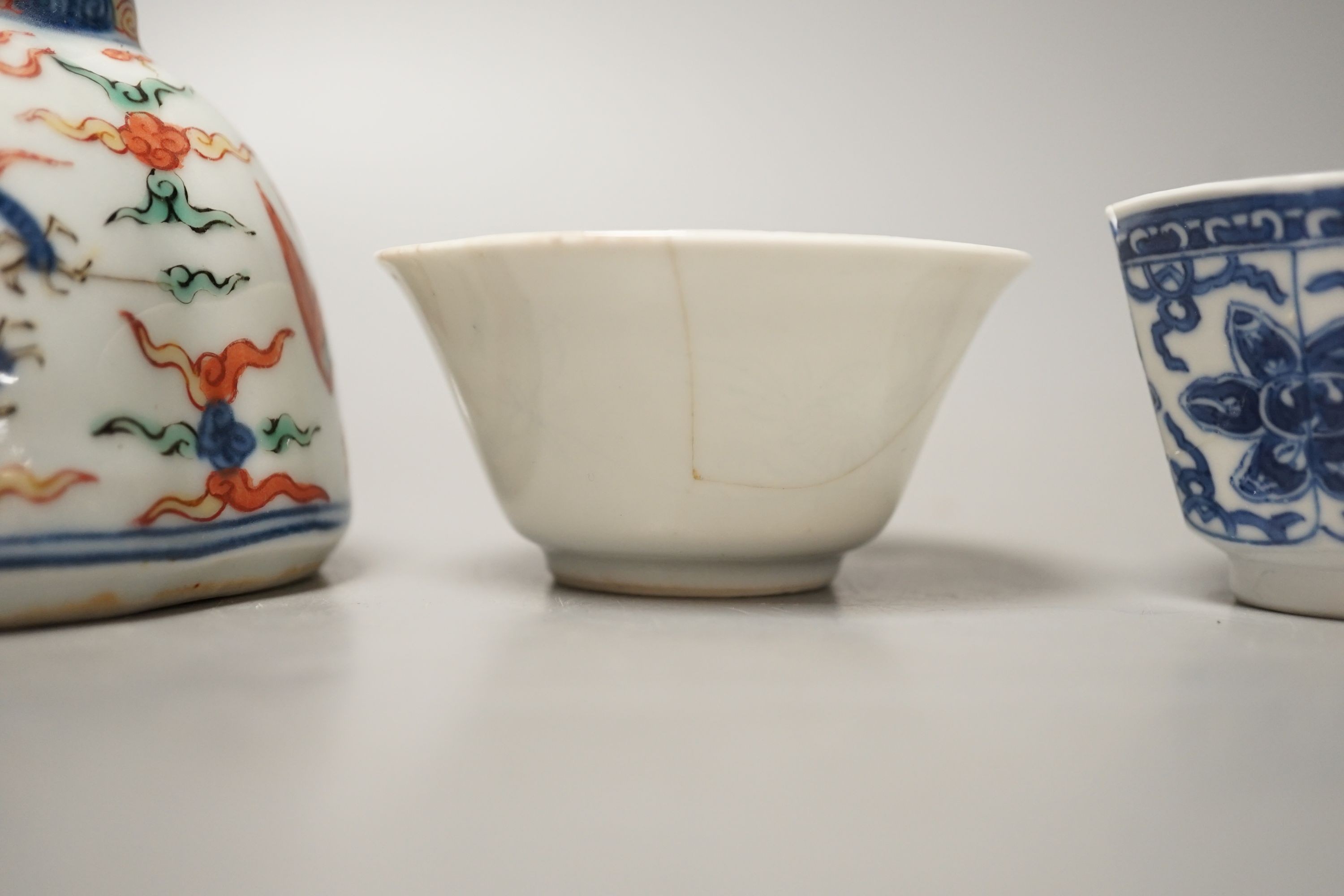 Chinese blue and white tea bowl, another chinese tea bowl and a similar brush washer